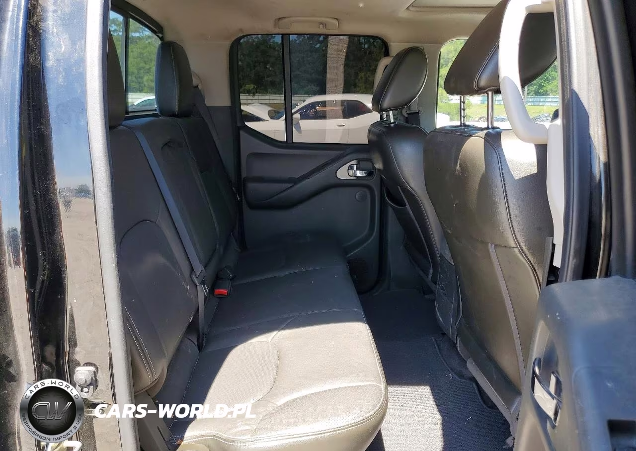2016 Nissan Frontier Pro-4X VIN:1N6AD0EVXGN902307 - 10