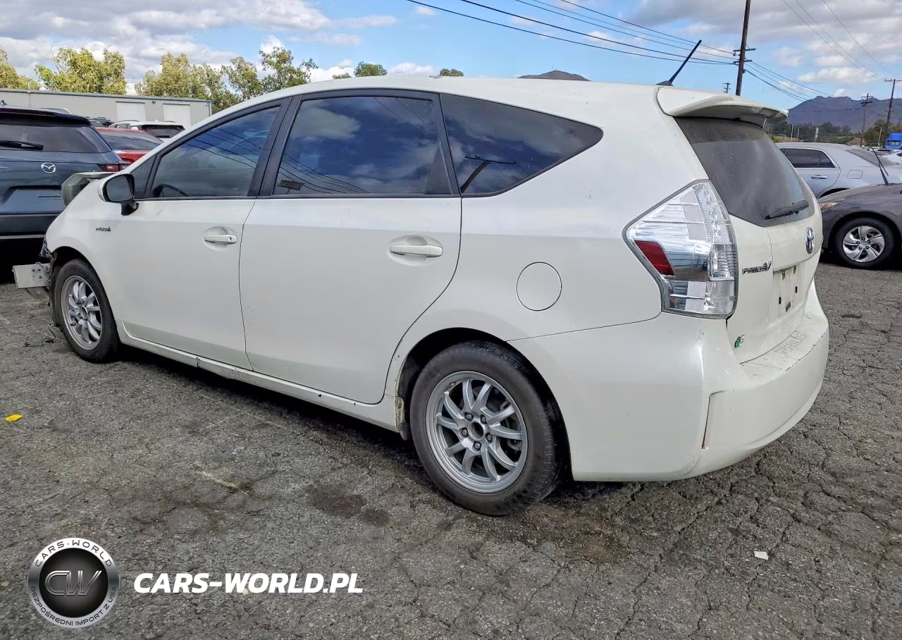 2014 Toyota Prius V Two VIN:JTDZN3EU1EJ006154 - 2