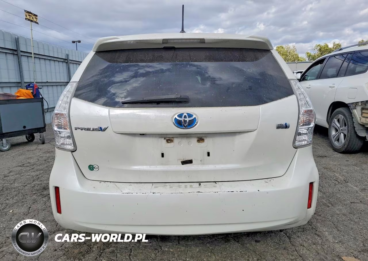2014 Toyota Prius V Two VIN:JTDZN3EU1EJ006154 - 6