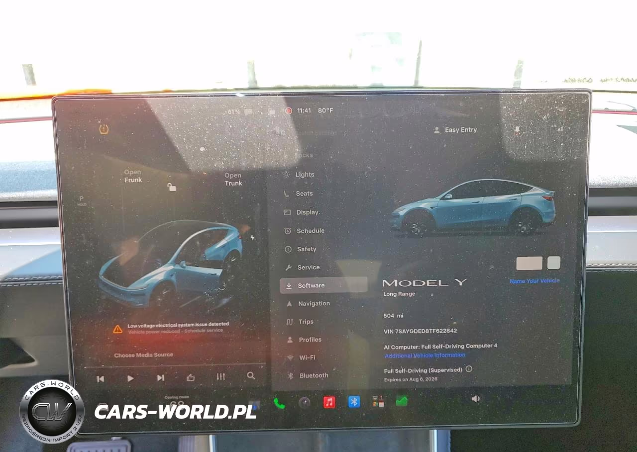 2026 Tesla Model Y VIN:7SAYGDED8TF622842 - 9