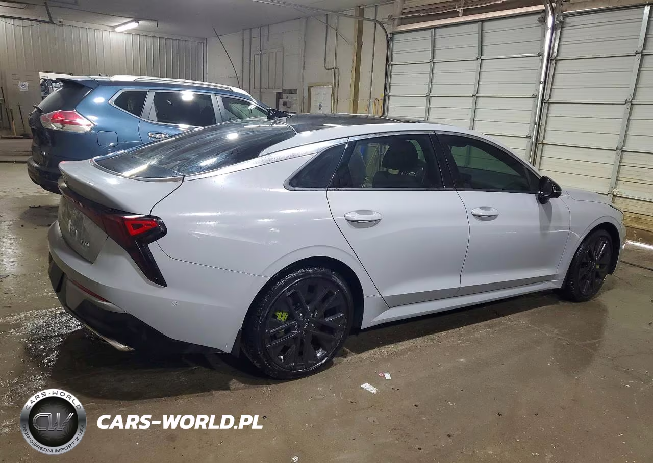 2025 Kia K5 Gt VIN:KNAG44J81S5323295 - 3