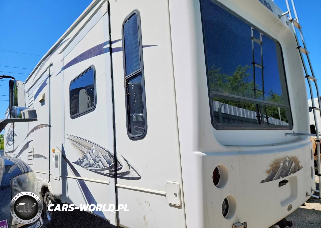 2010 Keystone Montana Camper VIN:4YDF34525A4700817 - 3