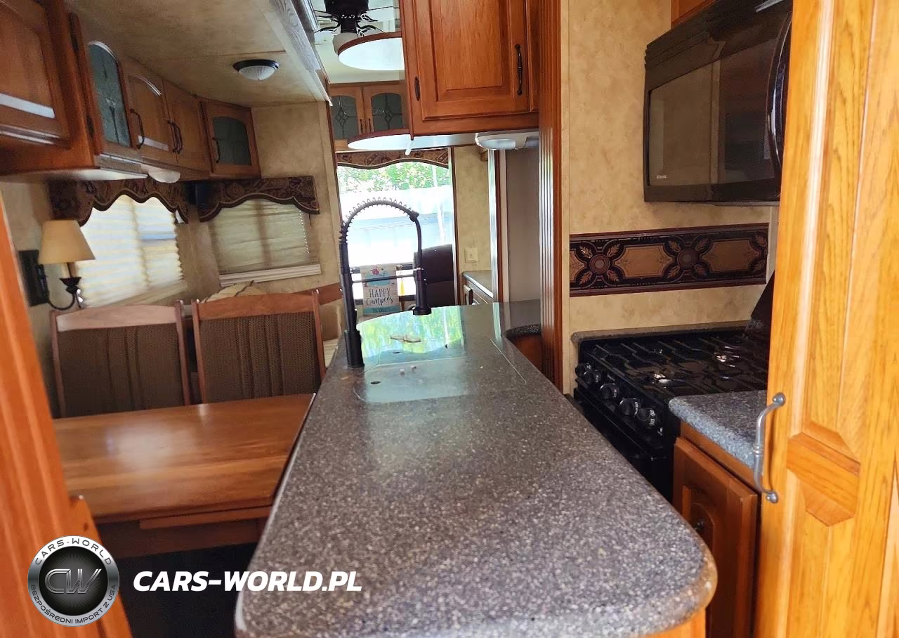 2010 Keystone Montana Camper VIN:4YDF34525A4700817 - 6