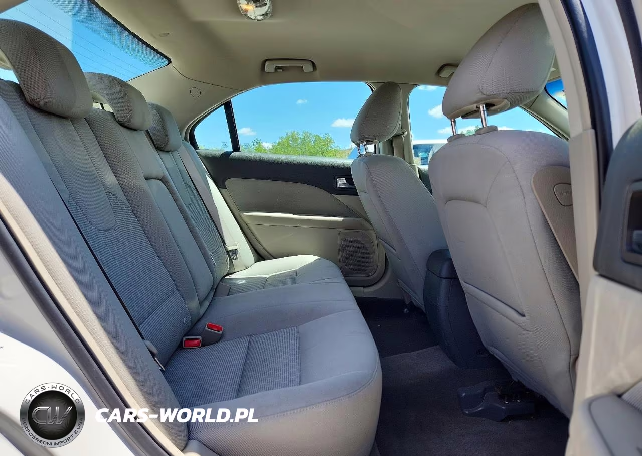 2010 Ford Fusion Se VIN:3FAHP0HA1AR141694 - 10