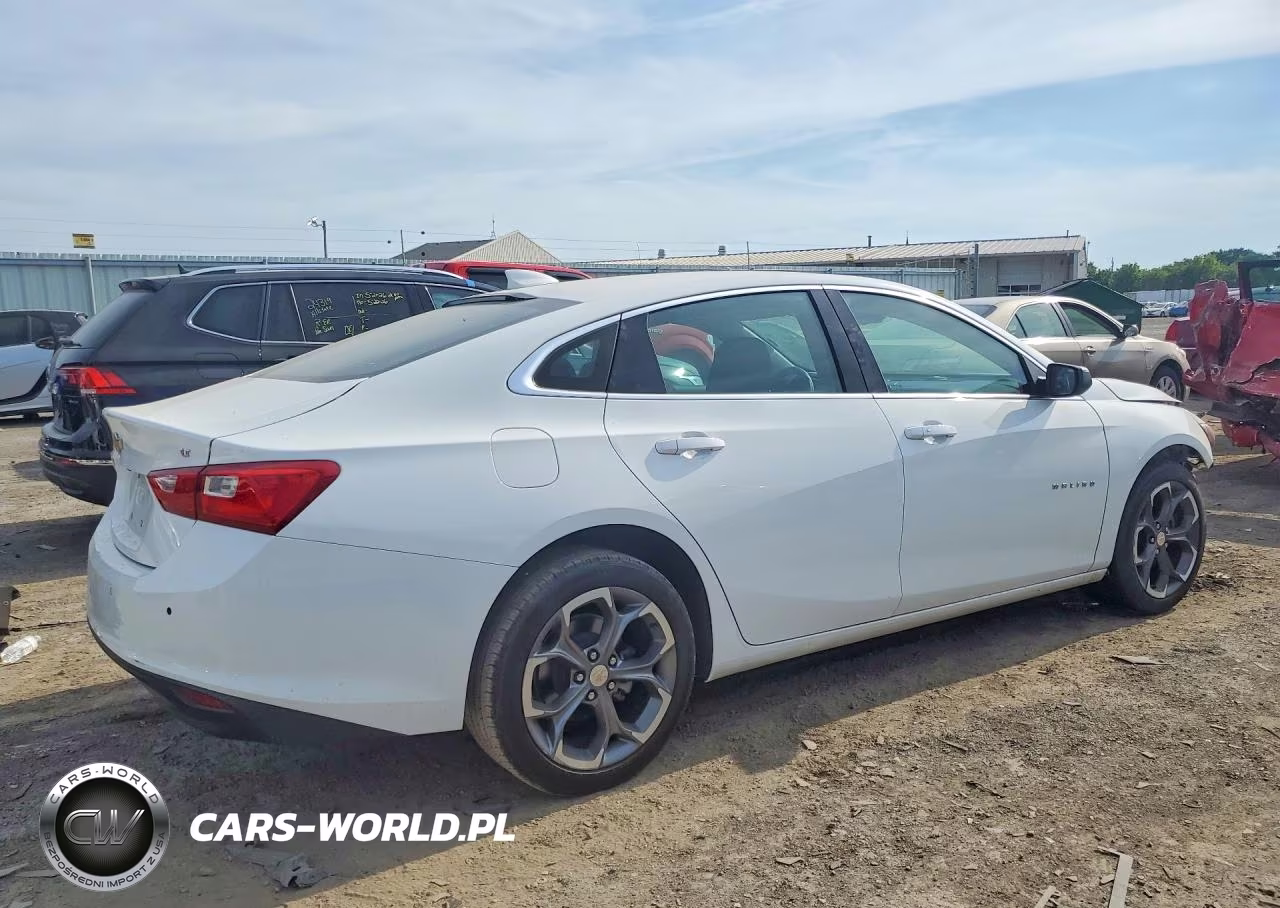 2024 Chevrolet Malibu VIN:1G1ZD5ST6RF149760 - 3