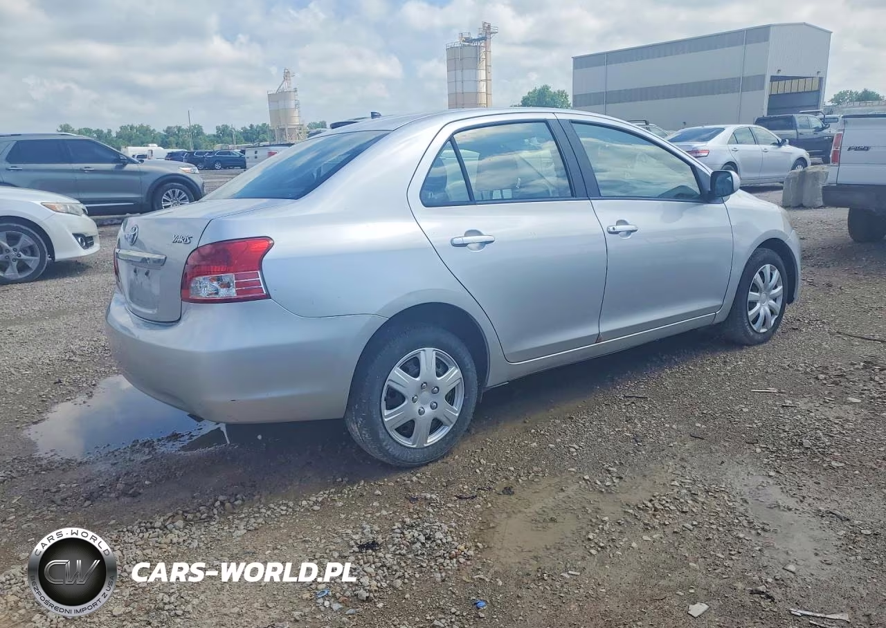 2012 Toyota Yaris Fleet VIN:JTDBT4K36C1418186 - 3