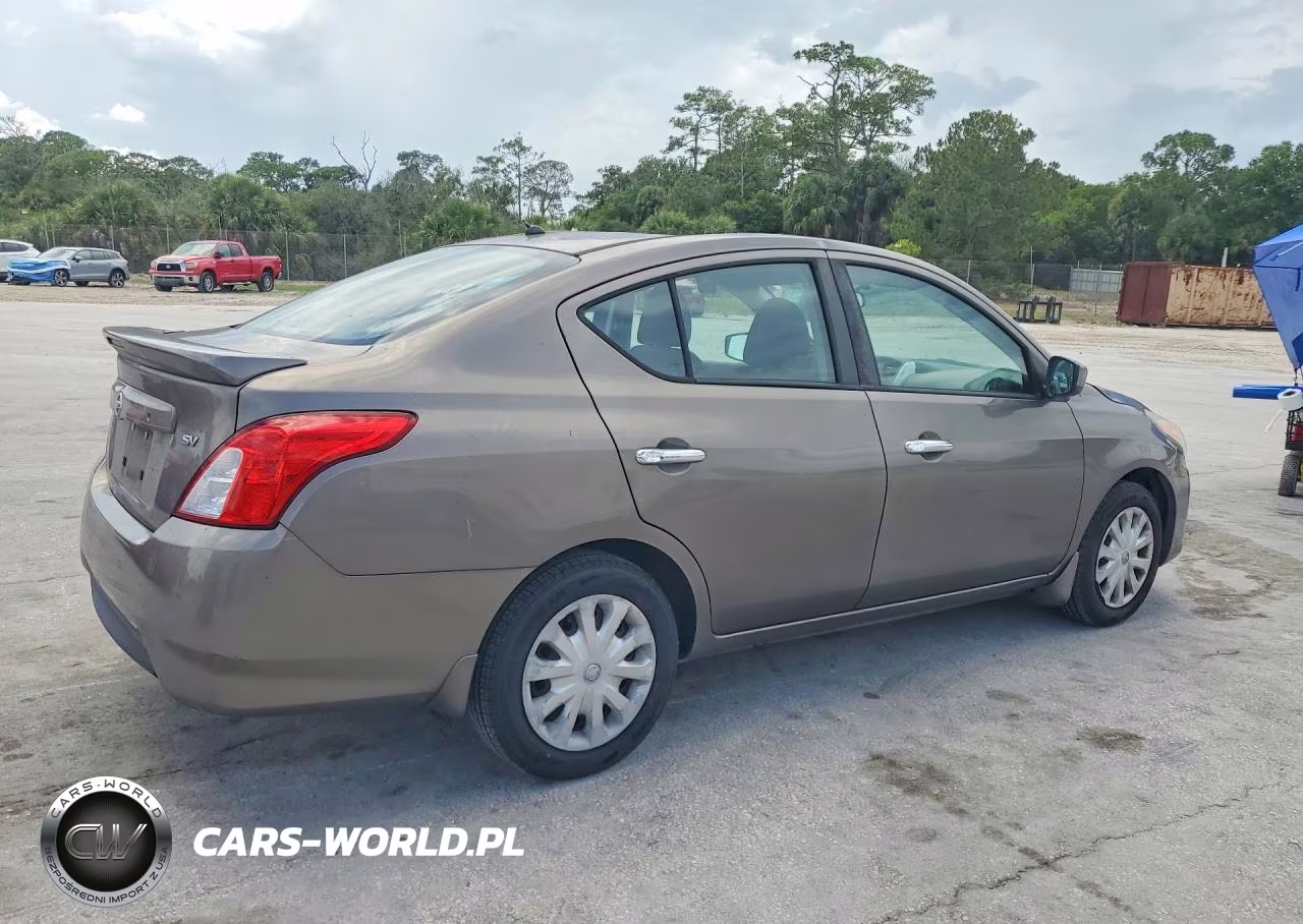 2017 Nissan Versa 1.6 Sv VIN:3N1CN7AP4HL832557 - 3