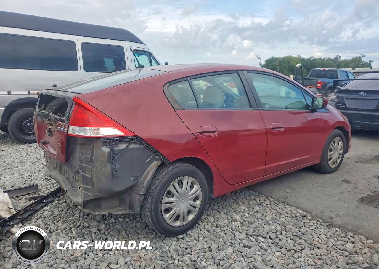 2011 Honda Insight VIN:JHMZE2H35BS003369 - 3