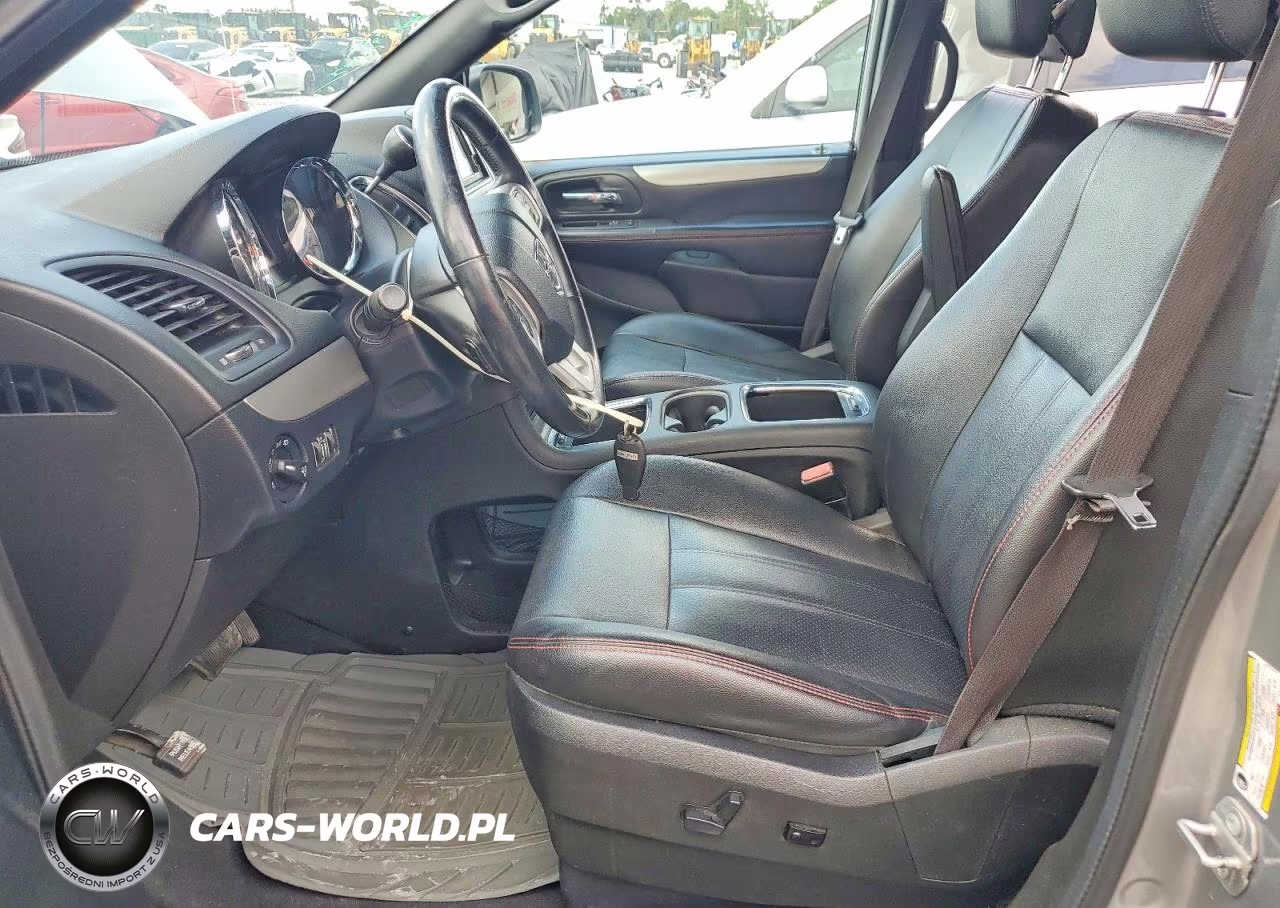 2018 Dodge Grand Caravan Gt VIN:2C4RDGEG2JR344253 - 7