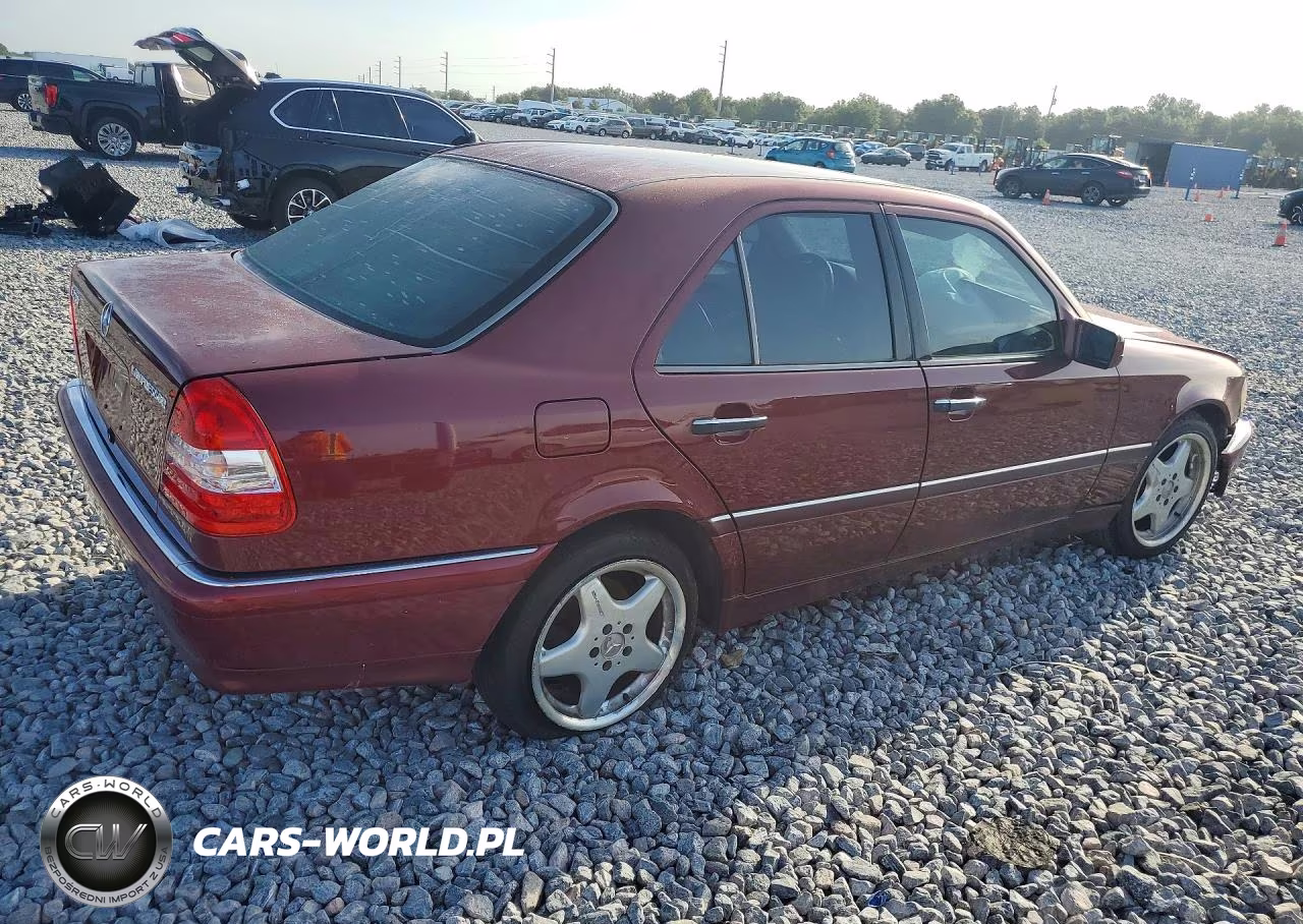 1999 Mercedes-Benz C 230 VIN:WDBHA24G3XA717613 - 3