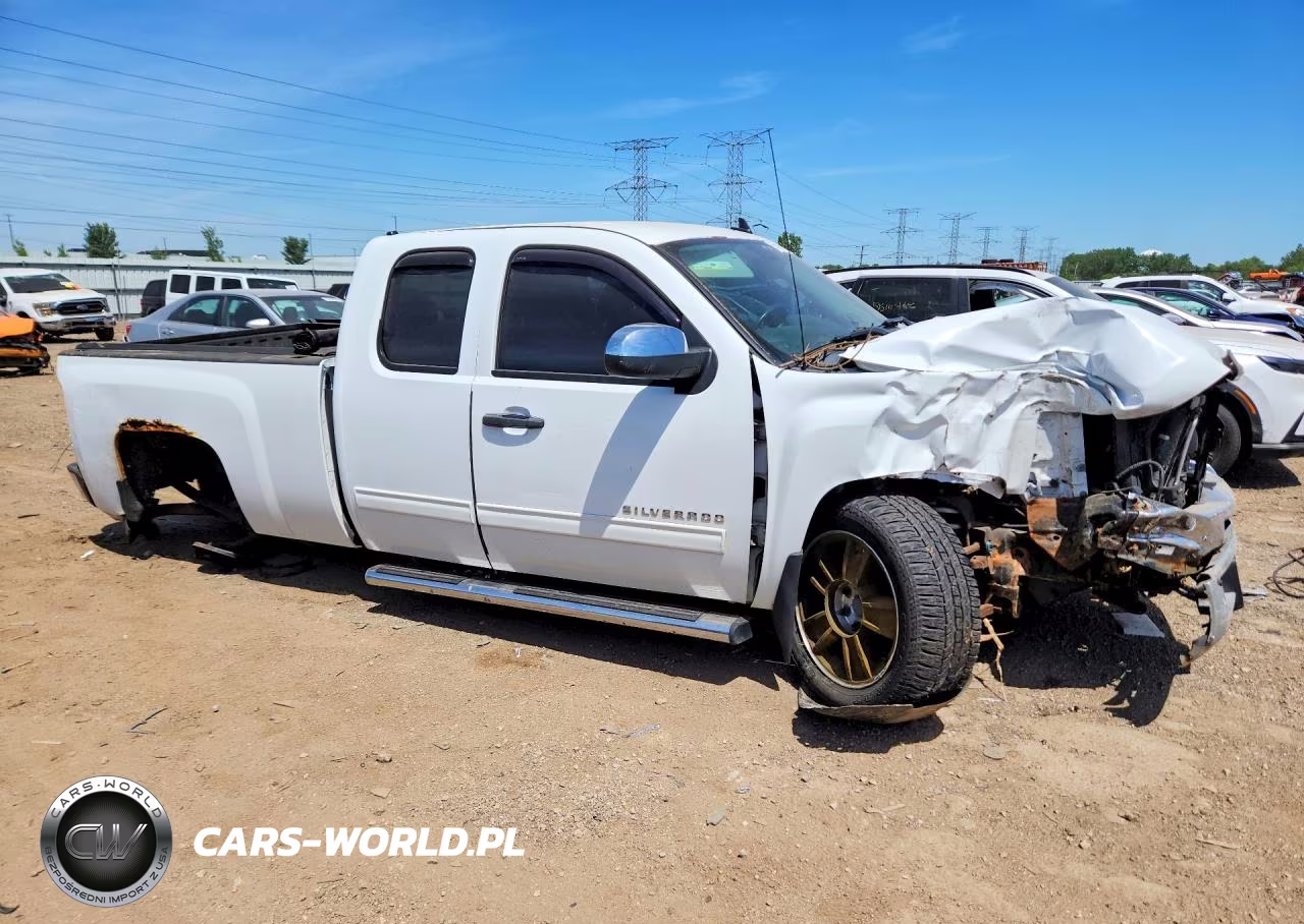 2013 Chevrolet Silverado K1500 Lt VIN:1GCRKSE71DZ363332 - 4