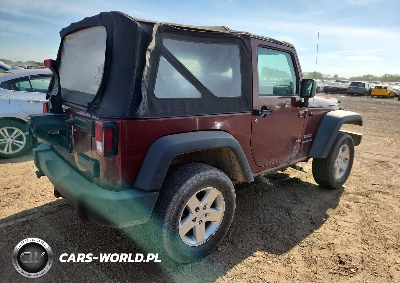 2010 Jeep Wrangler Sport VIN:1J4AA2D14AL155189 - 3
