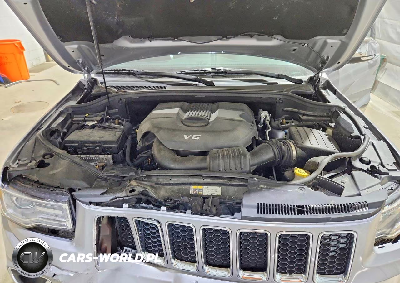 2014 Jeep Grand Cherokee Overland VIN:1C4RJFCG0EC340335 - 12