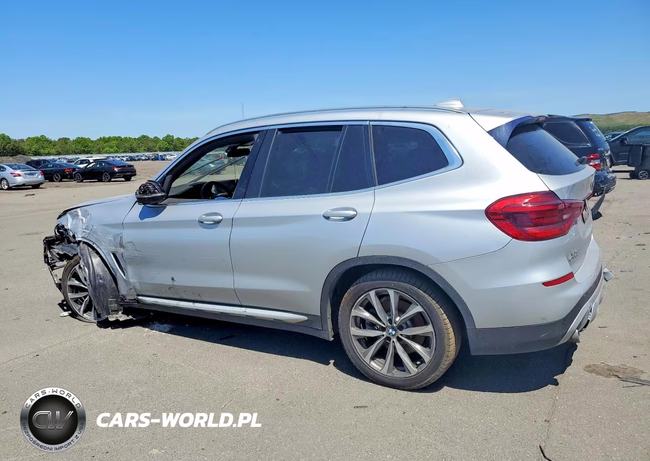 2018 BMW X3 xDrive30I VIN:5UXTR9C50JLD72423 - 2