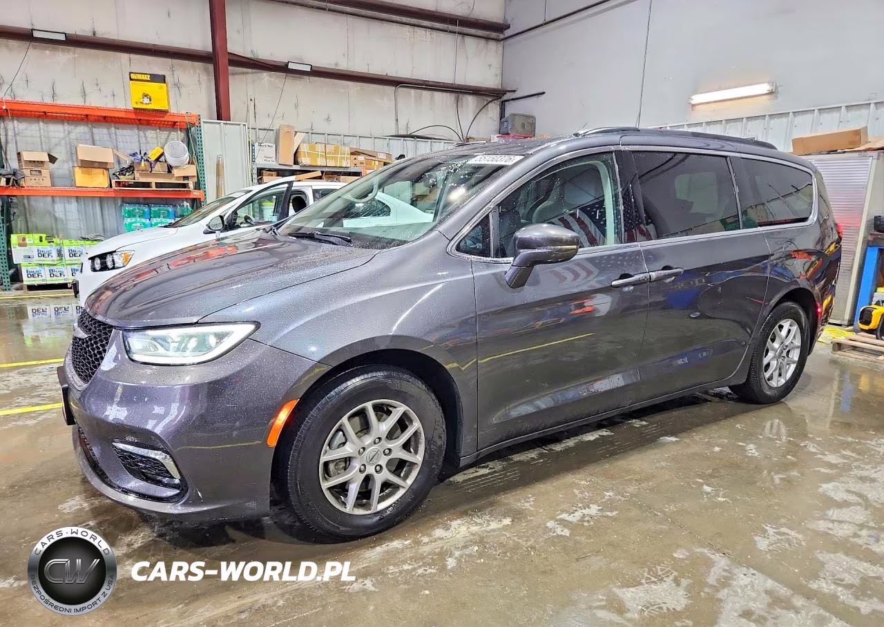 2022 Chrysler Pacifica Touring L – zdjęcie 1 z 13