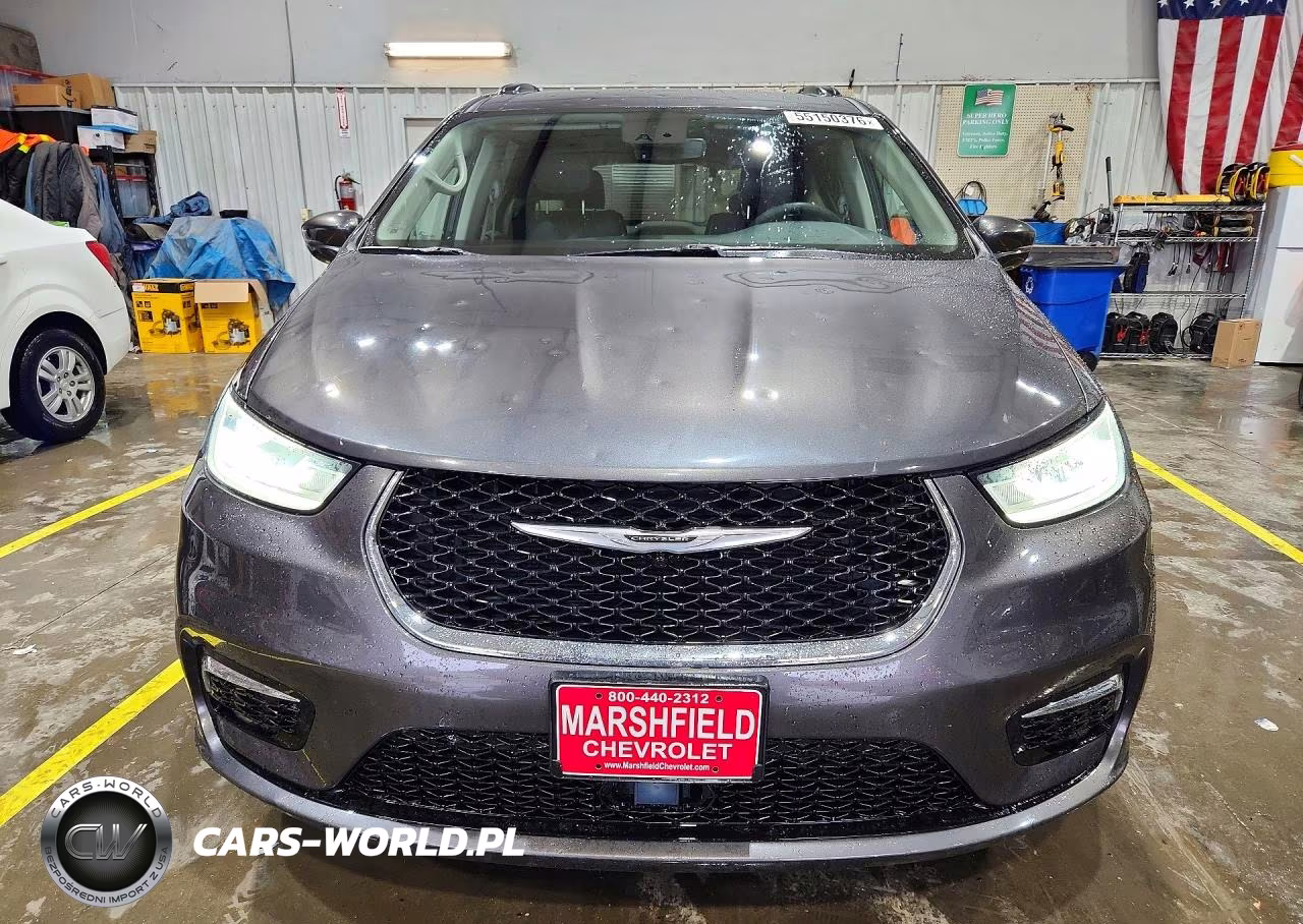 2022 Chrysler Pacifica Touring L VIN:2C4RC1BG8NR194451 - 5