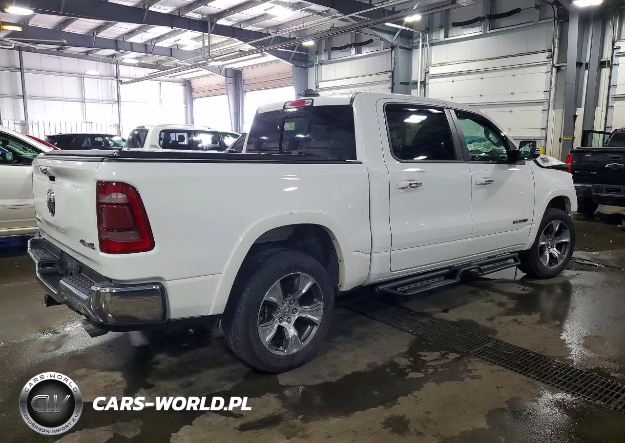 2020 Ram 1500 Laramie VIN:1C6SRFJTXLN294158 - 3