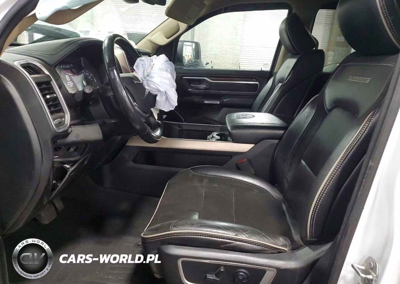 2020 Ram 1500 Laramie VIN:1C6SRFJTXLN294158 - 7