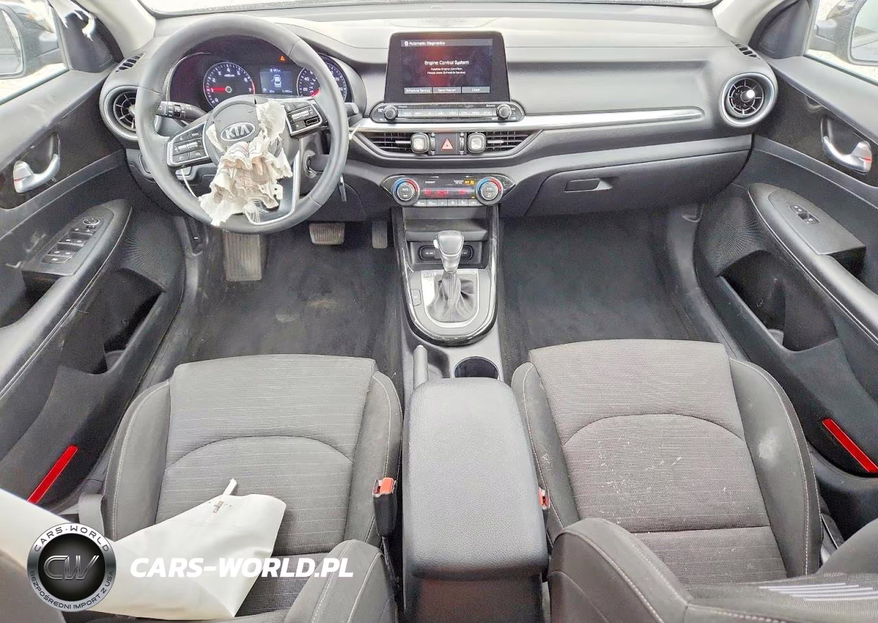 2019 Kia Forte S VIN:3KPF34AD9KE014130 - 8