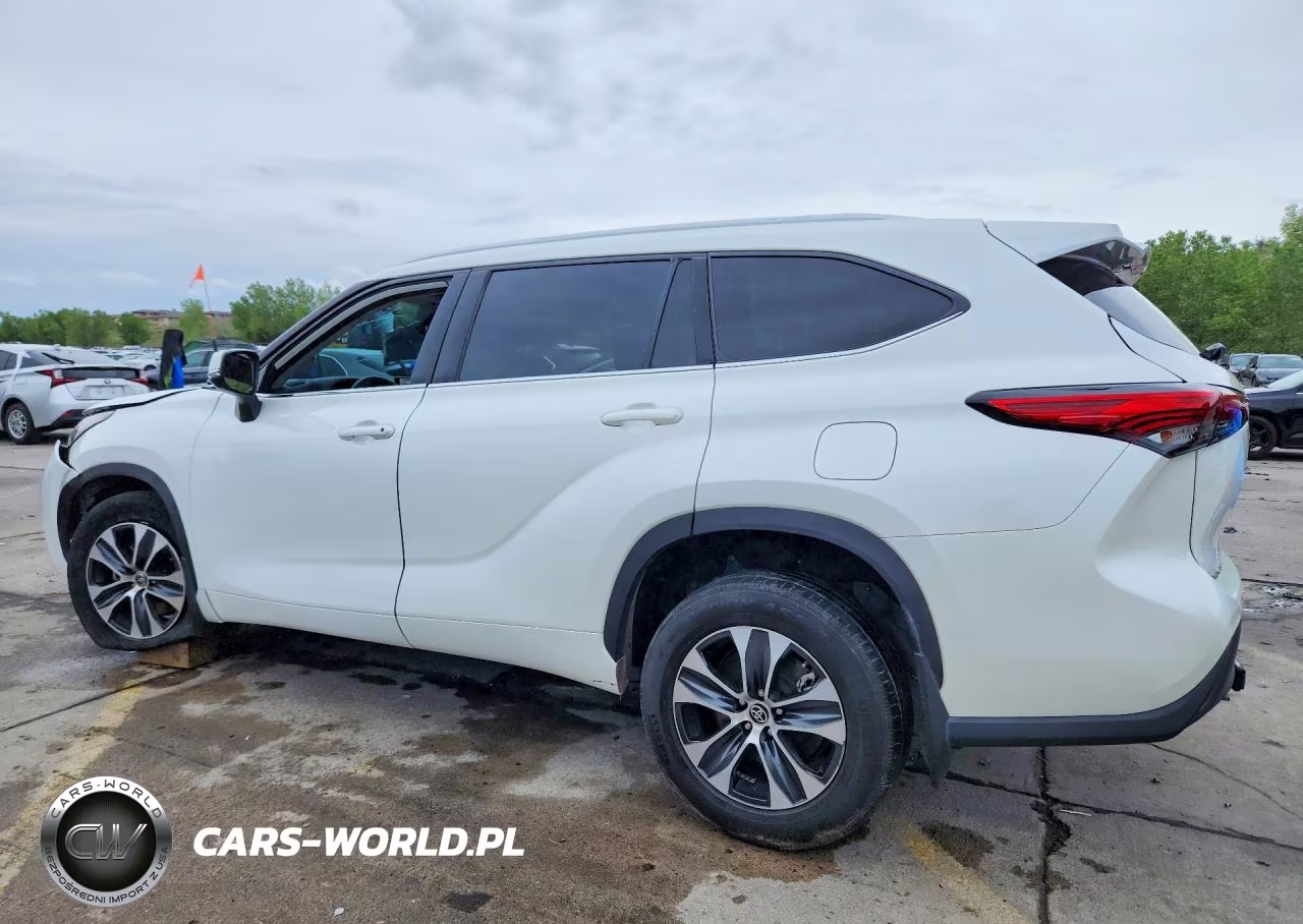 2020 Toyota Highlander Xle VIN:5TDHZRBH7LS518236 - 2