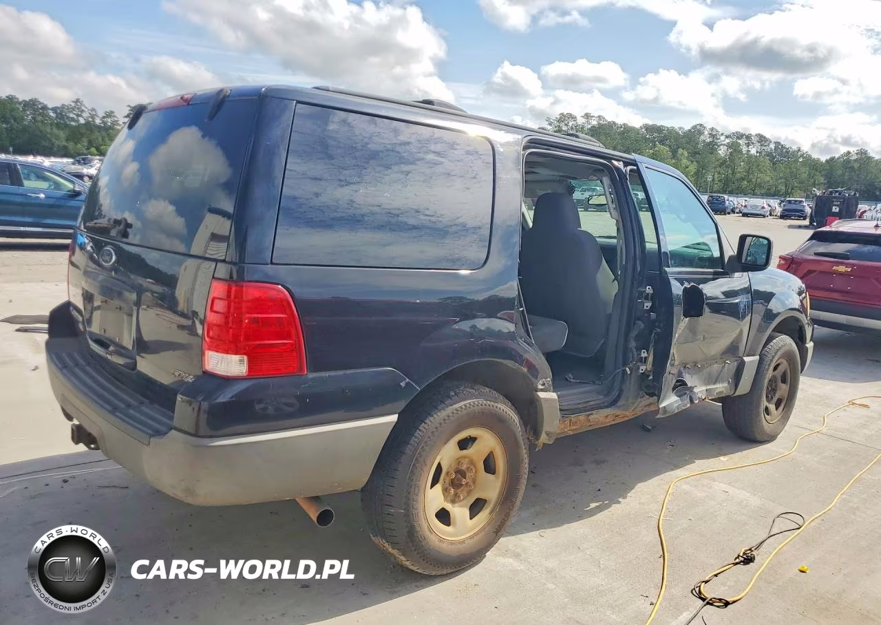 2003 Ford Expedition Xlt VIN:1FMPU16L43LB85081 - 3