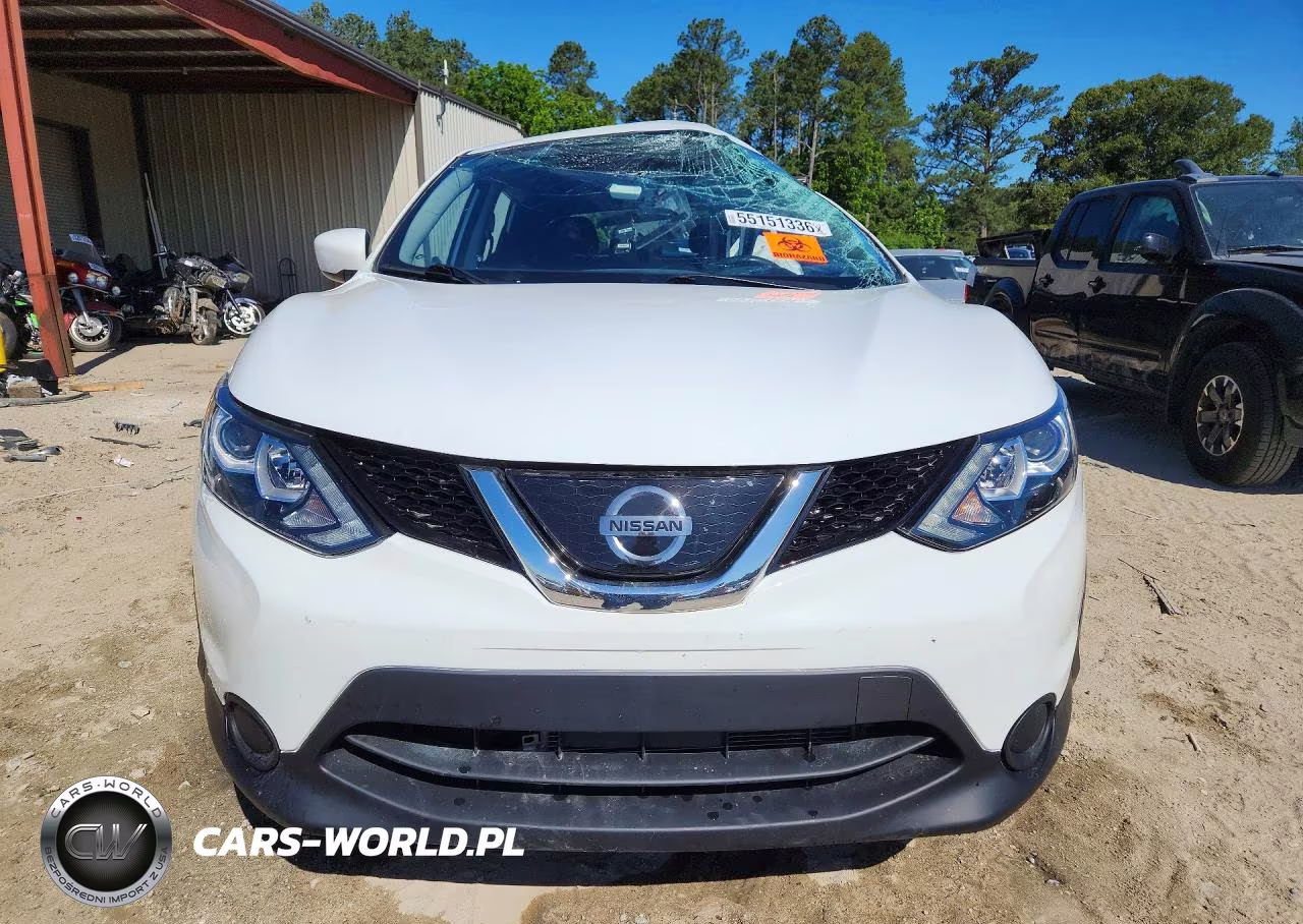 2018 Nissan Rogue Sport S VIN:JN1BJ1CP3JW154532 - 5