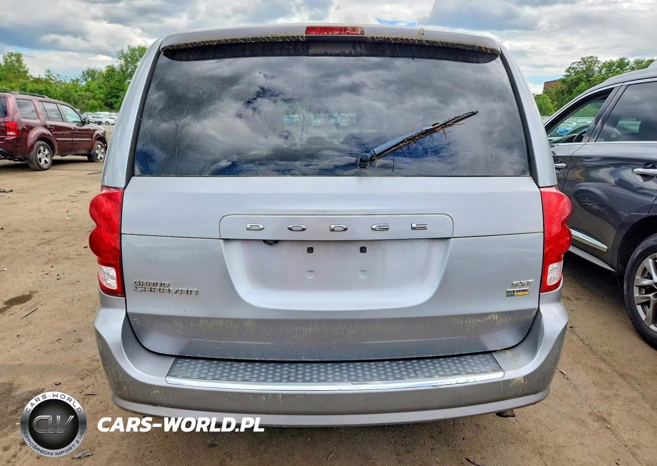 2019 Dodge Grand Caravan Sxt VIN:2C4RDGCG5KR747471 - 6