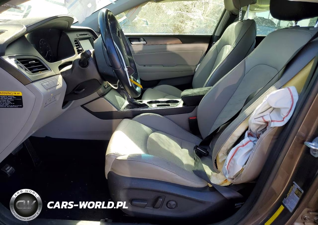 2016 Hyundai Sonata Sport VIN:5NPE34AF0GH363922 - 7