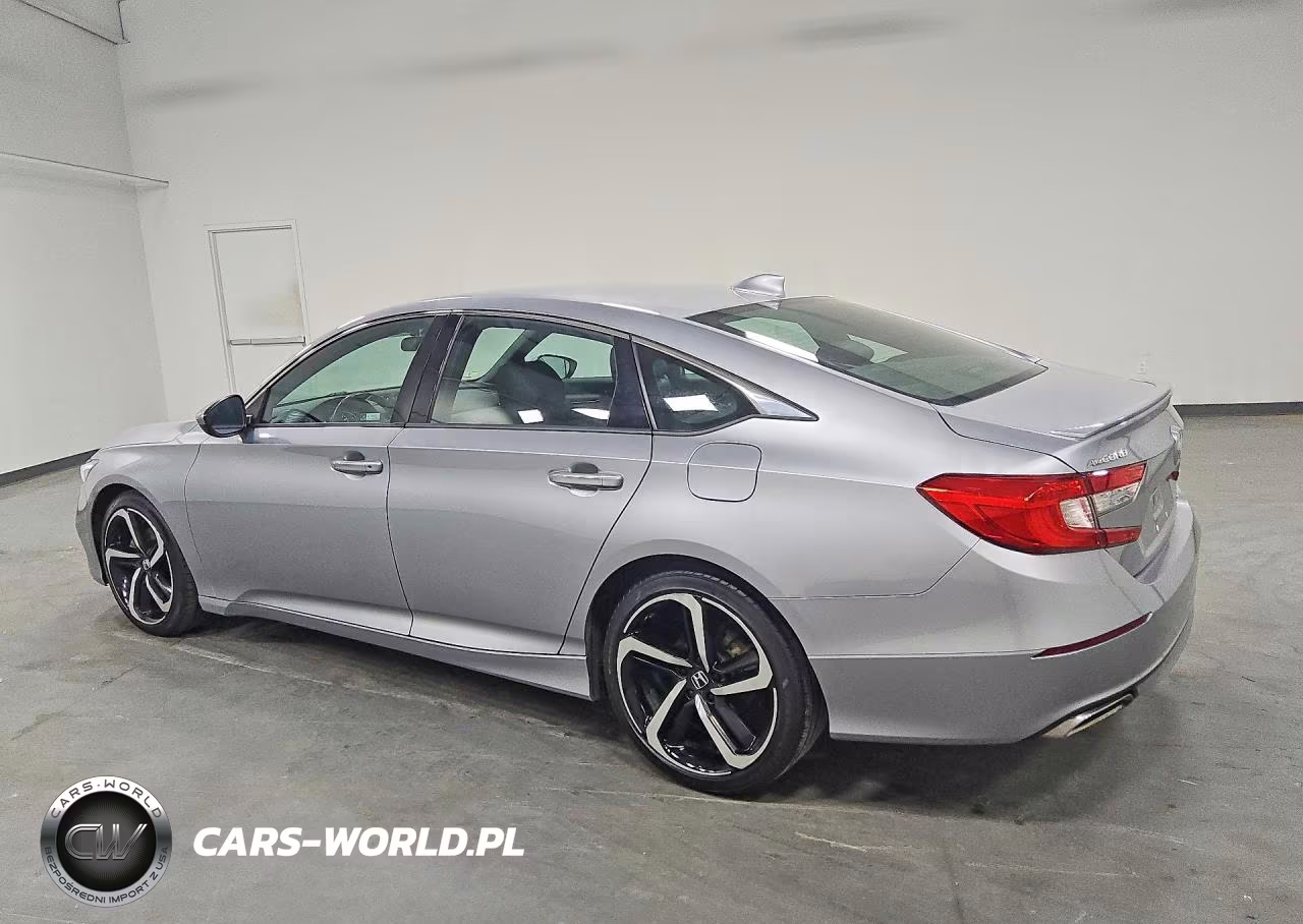 2018 Honda Accord Sport VIN:1HGCV1F36JA230810 - 2