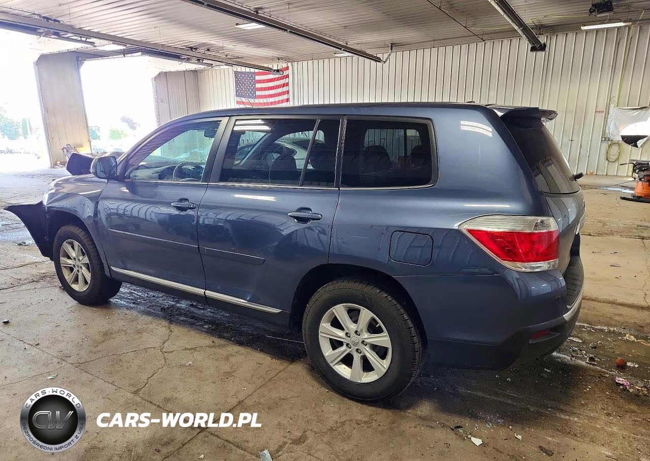2011 Toyota Highlander Base VIN:5TDBK3EH7BS053023 - 2
