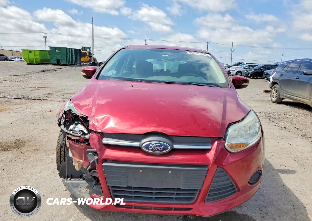 2014 Ford Focus Se VIN:1FADP3K26EL375528 - 5