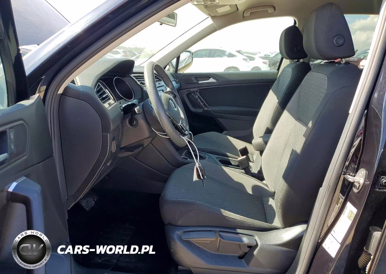 2020 Volkswagen Tiguan S VIN:3VV1B7AX1LM013636 - 7