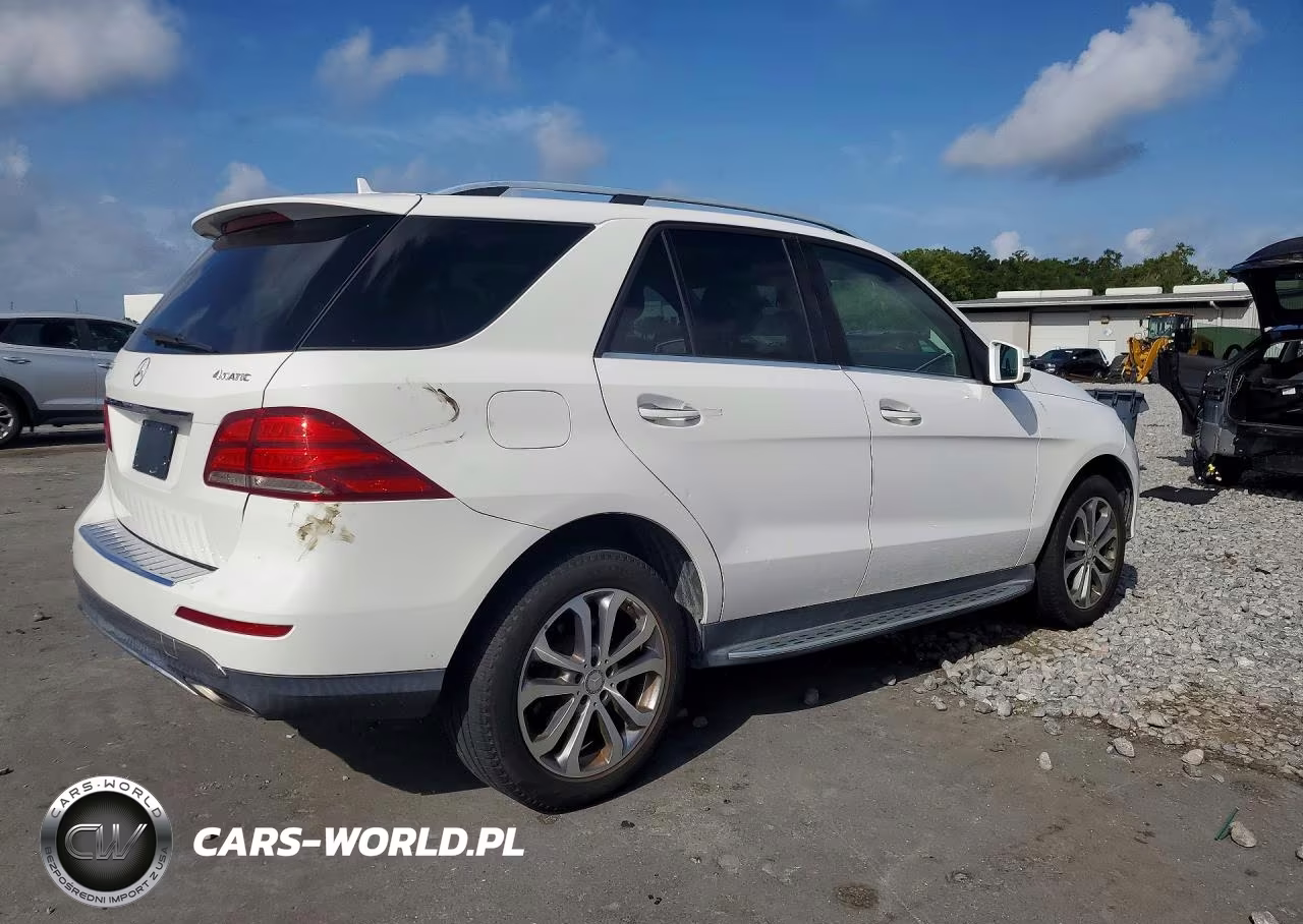 2016 Mercedes-Benz Gle 350 4Matic VIN:4JGDA5HB7GA631328 - 3