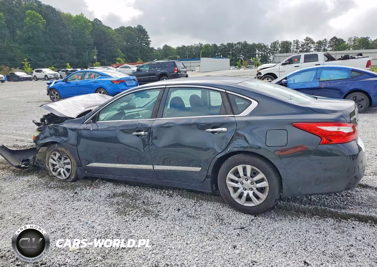 2017 Nissan Altima 2.5 S VIN:1N4AL3AP7HN355504 - 2