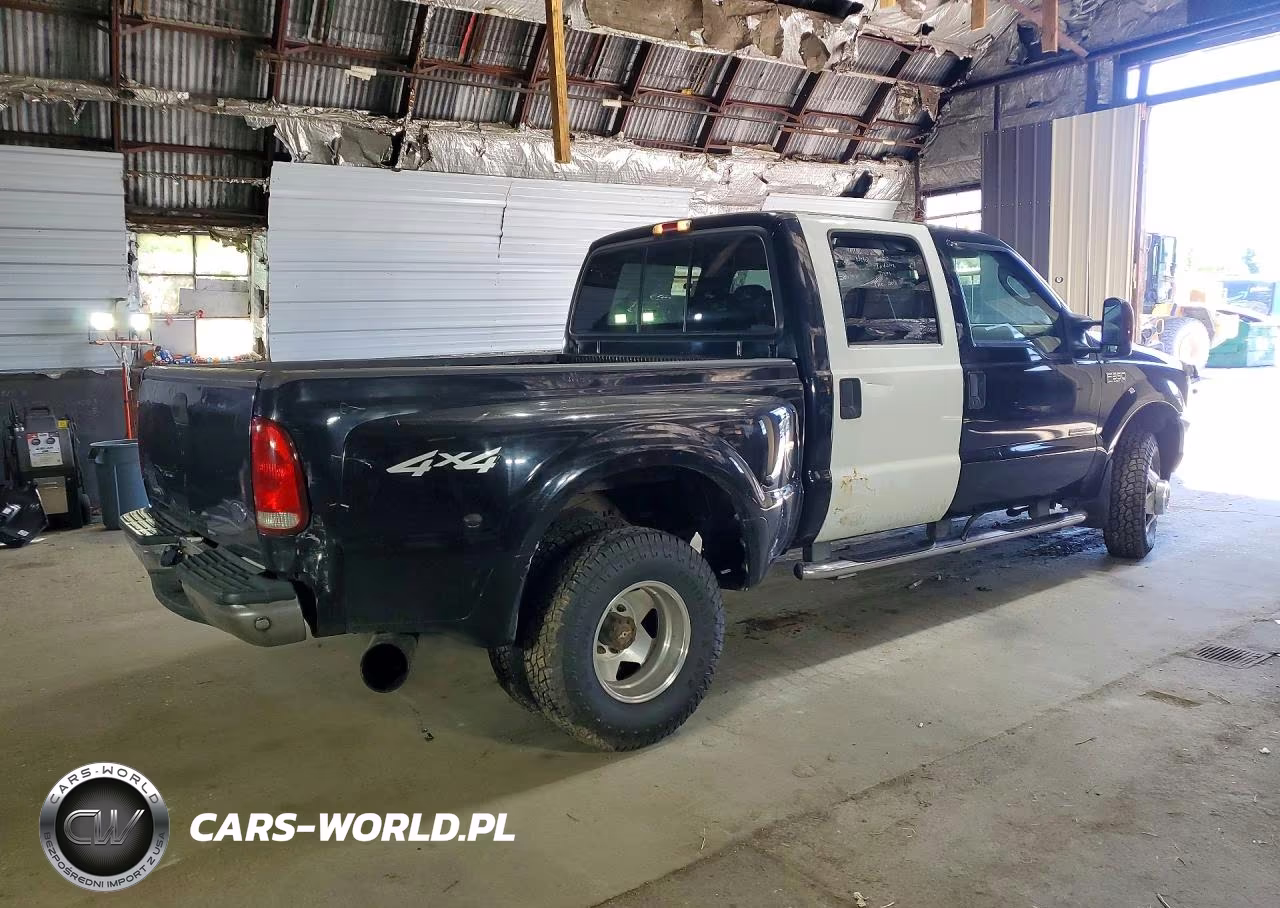 2003 Ford F350 Super Duty VIN:1FTWW33P63EC12458 - 3