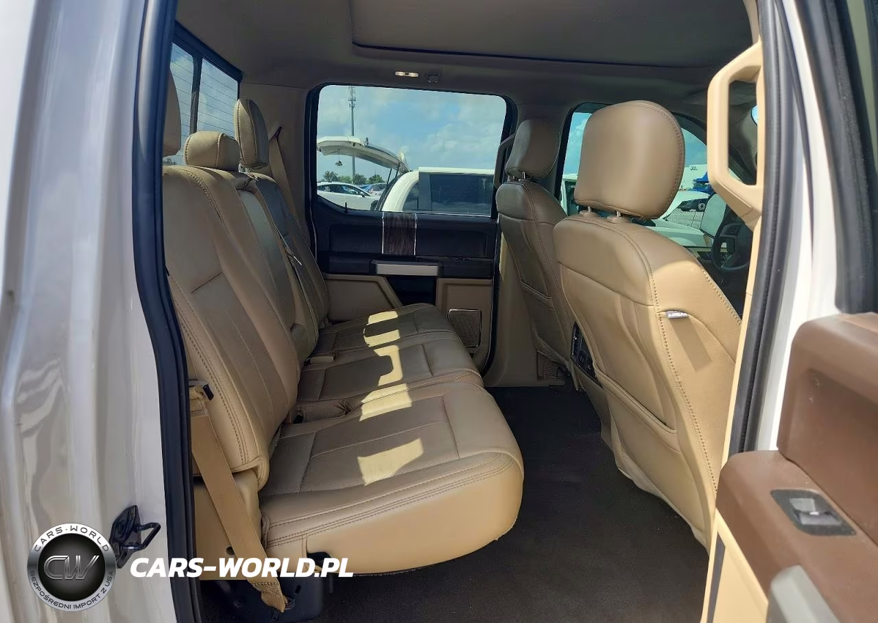 2019 Ford F150 Lariat VIN:1FTEW1E4XKFB12696 - 10