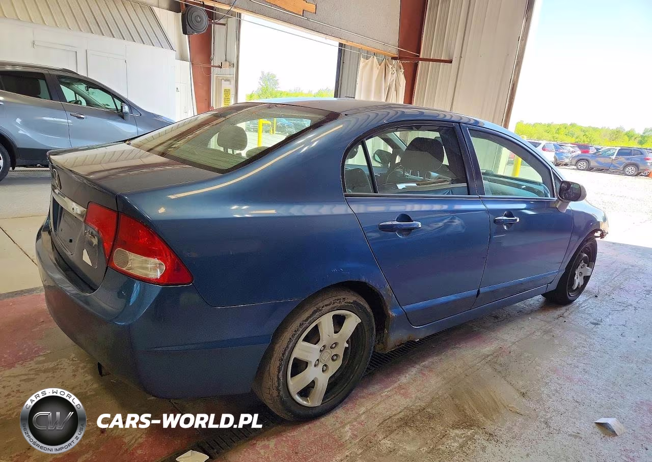 2010 Honda Civic Lx VIN:2HGFA1F57AH318258 - 3