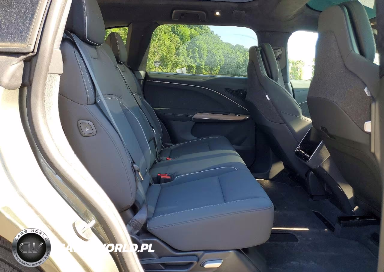 2026 Lucid Motors Gravity Grand Touring VIN:7UUG1GHK8TA006508 - 11