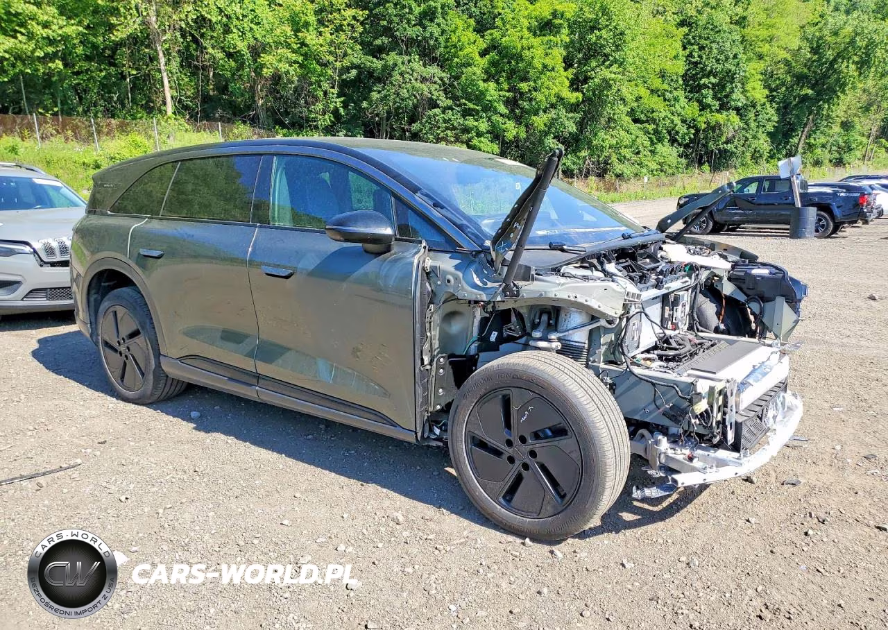 2026 Lucid Motors Gravity Grand Touring VIN:7UUG1GHK8TA006508 - 4