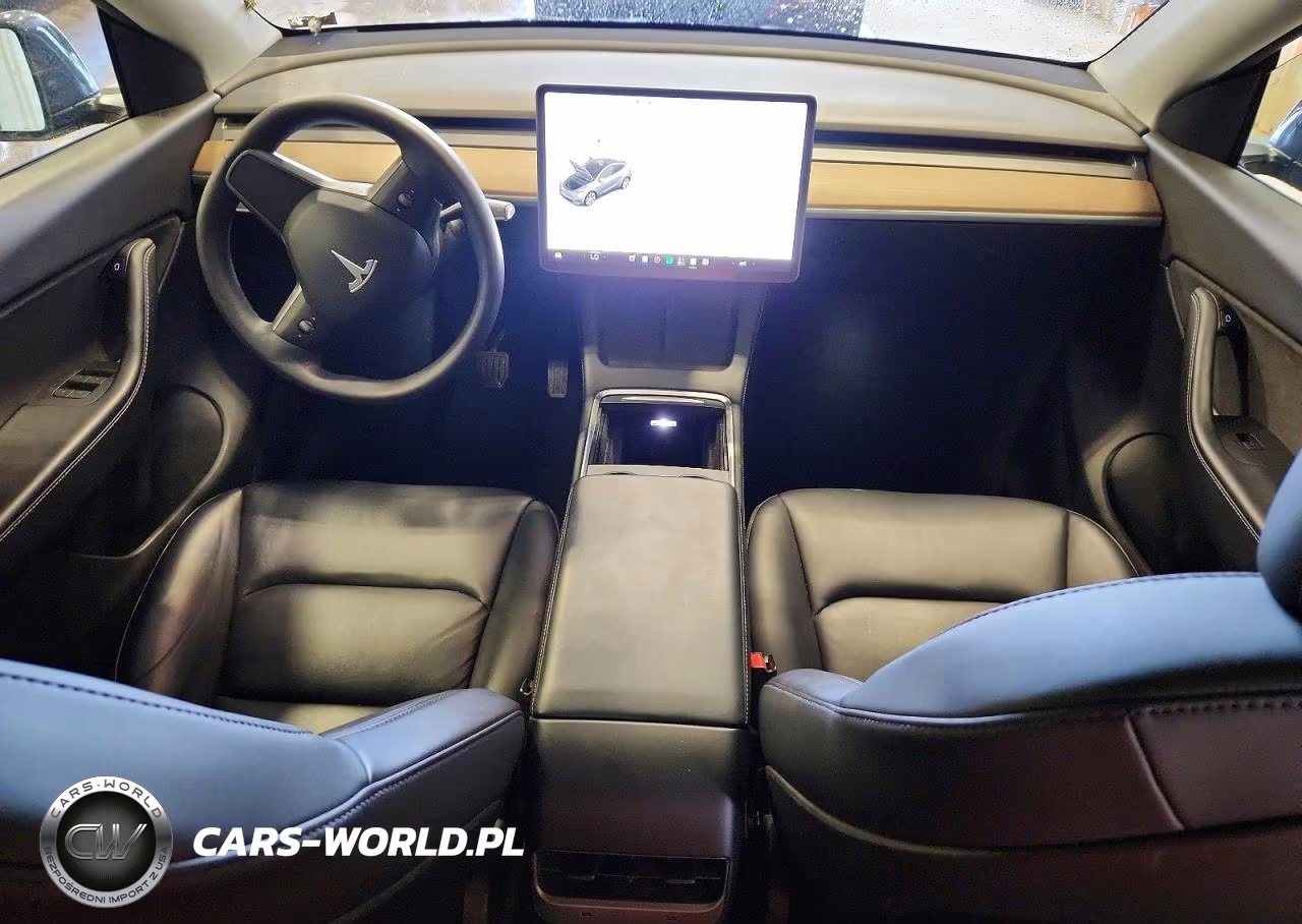 2022 Tesla Model Y VIN:7SAYGDEE3NF338756 - 8