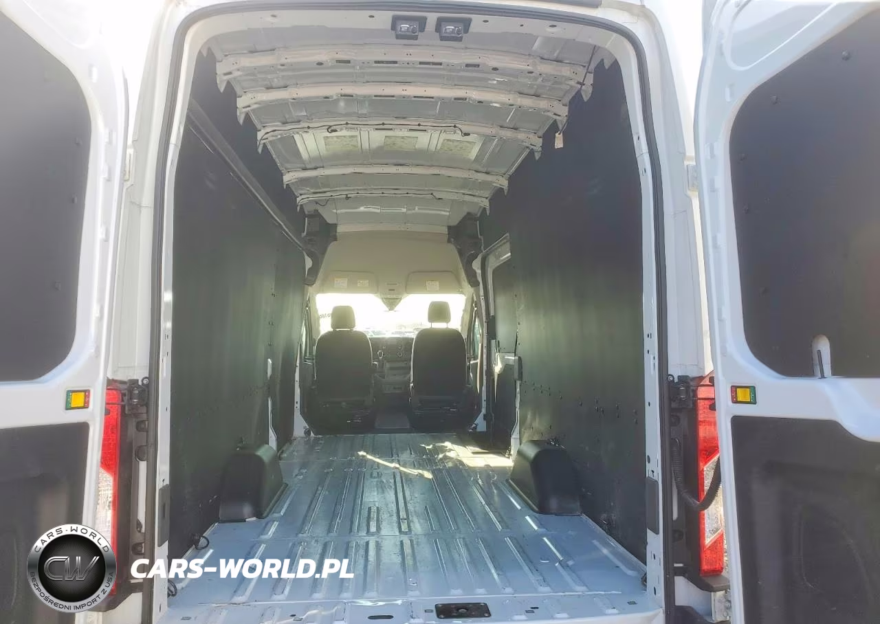 2025 Ford Transit 350 Delivery Van VIN:1FTBW3X81SKA43404 - 10