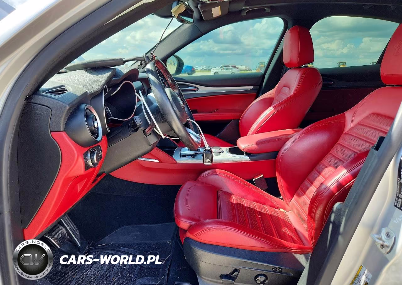 2021 Alfa Romeo Stelvio Ti VIN:ZASPAKBN8M7D19859 - 7