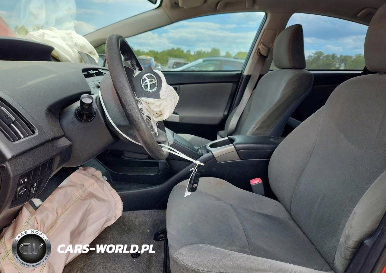 2012 Toyota Prius Two VIN:JTDKN3DU9C1545492 - 7
