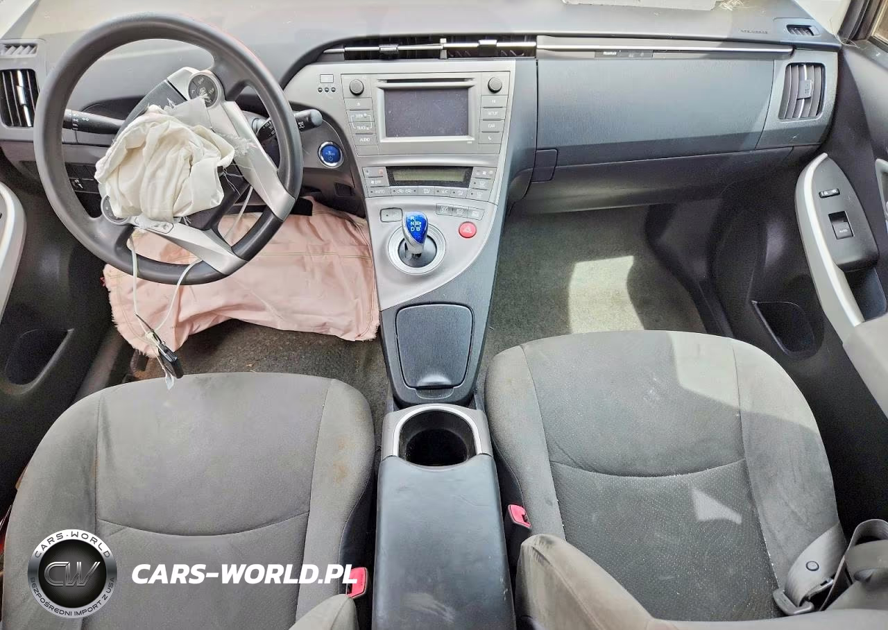 2012 Toyota Prius Two VIN:JTDKN3DU9C1545492 - 8