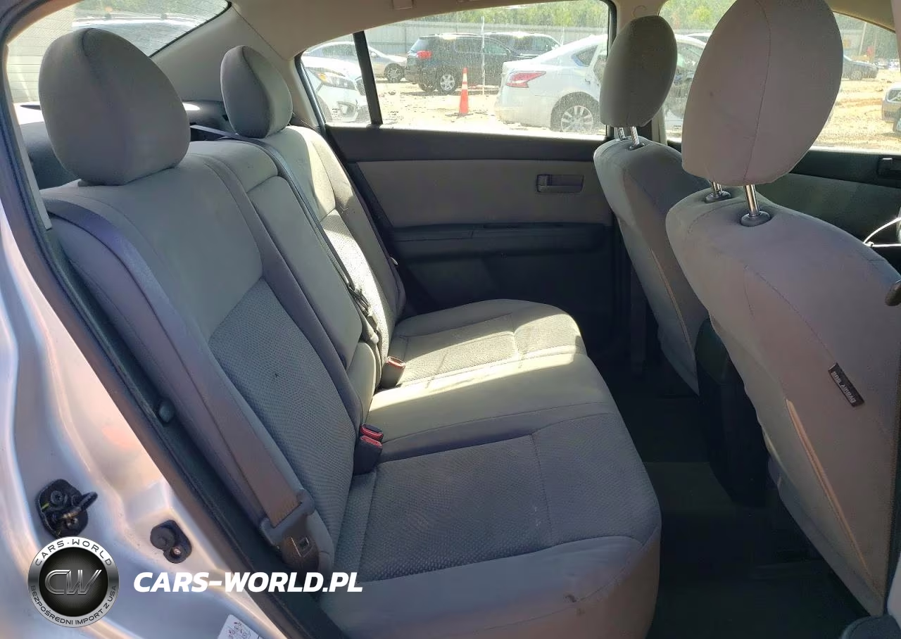 2010 Nissan Sentra 2.0 VIN:3N1AB6APXAL711449 - 10