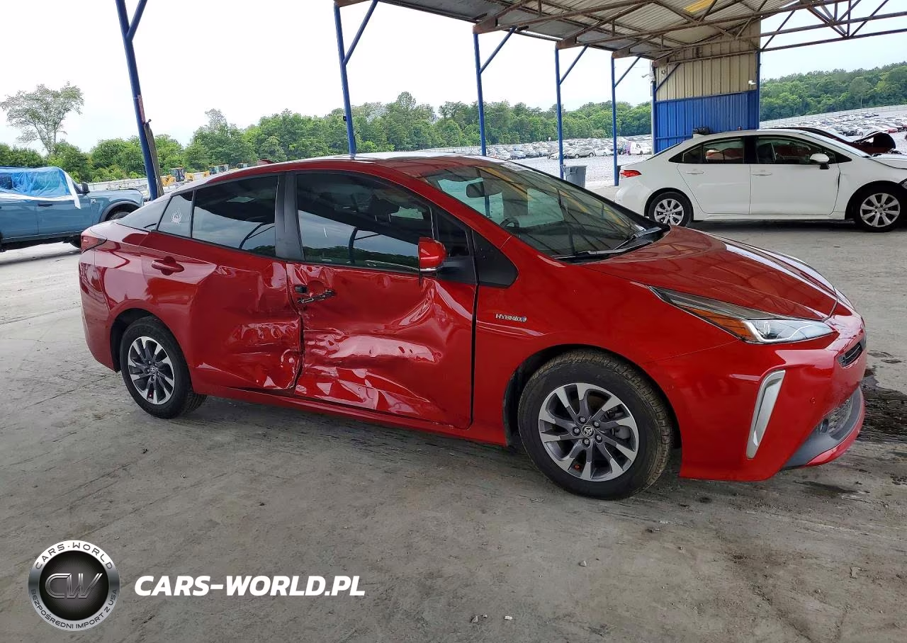 2022 Toyota Prius Limited VIN:JTDKAMFUXN3184845 - 4
