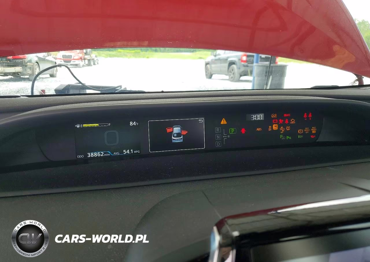 2022 Toyota Prius Limited VIN:JTDKAMFUXN3184845 - 9