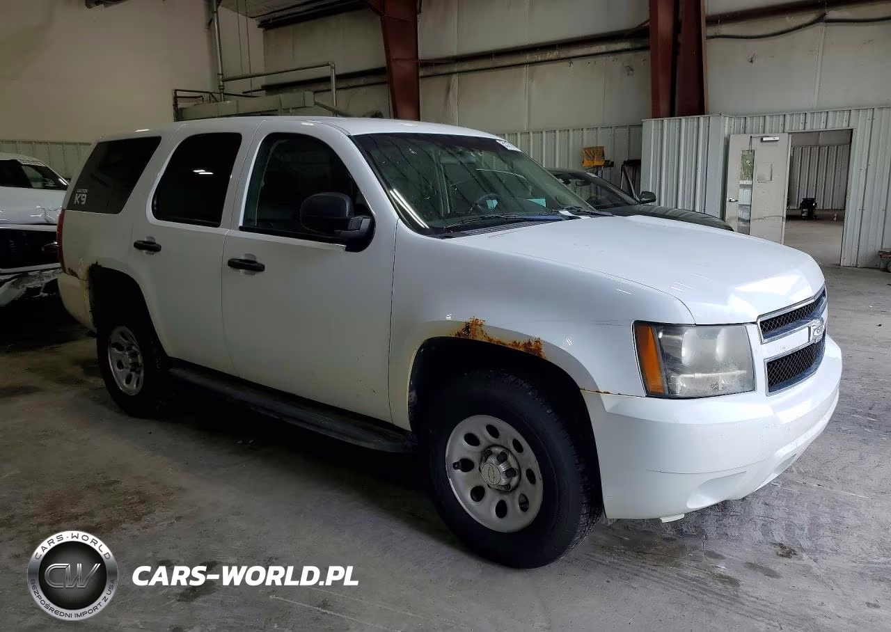 2011 Chevrolet Tahoe VIN:1GNSK2E01BR136716 - 4