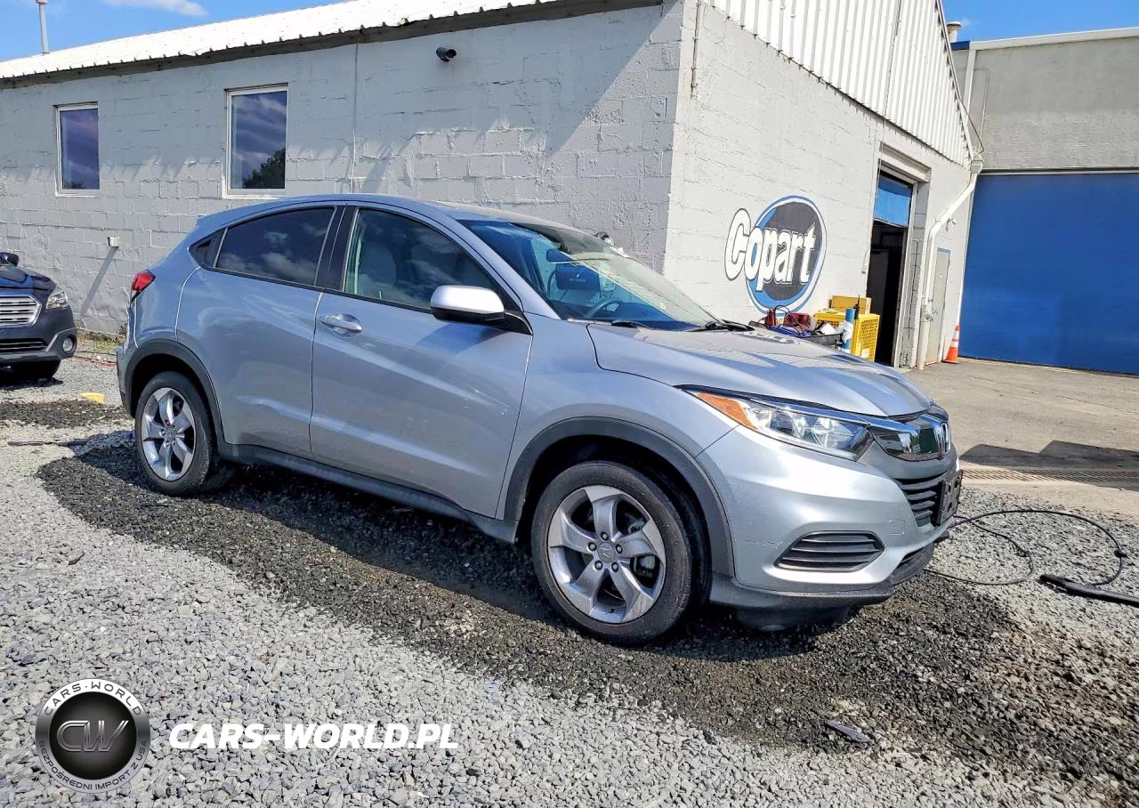2020 Honda Hr-V Lx VIN:3CZRU6H30LG700138 - 4