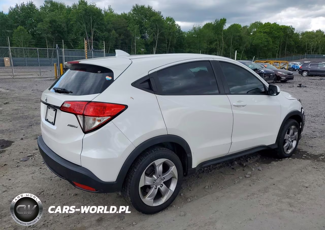 2021 Honda Hr-V Lx VIN:3CZRU6H3XMM703518 - 3